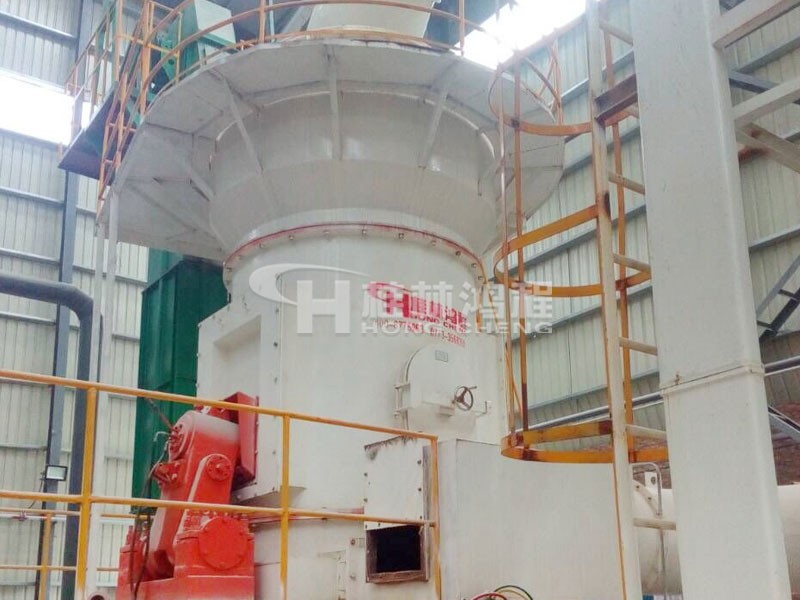 200目鱗片石墨粉的石墨制粉成套設(shè)備 HLM1300石墨立磨機(jī) 200目鱗片石墨粉的石墨制粉成套設(shè)備 HLM1300石墨立磨機(jī)