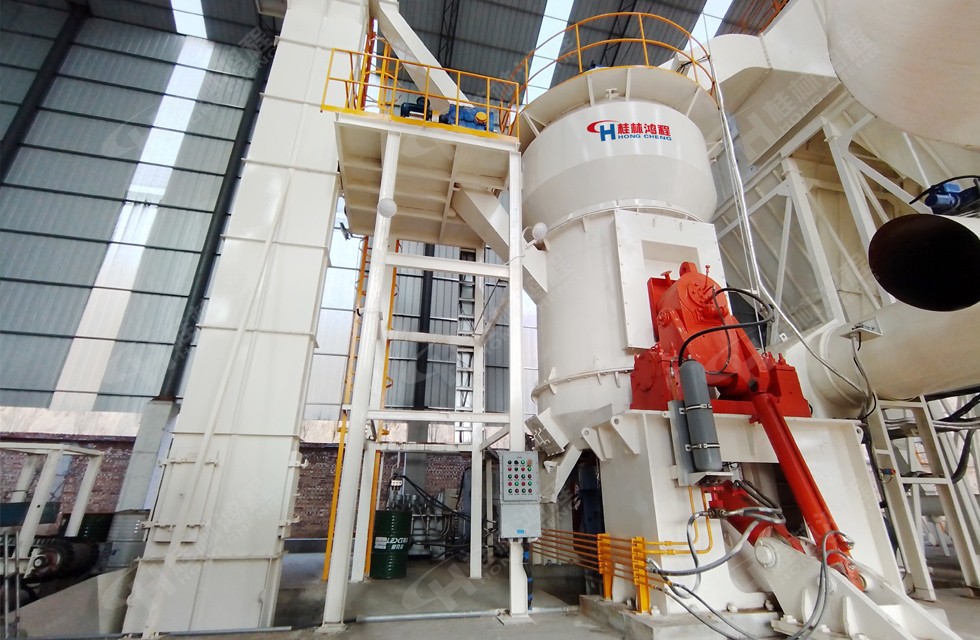 焦炭立式磨粉機(jī) 焦炭立式磨粉機(jī)